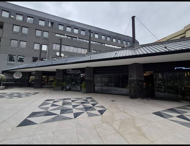231M² RETAIL TO LET IN ROSEBANK